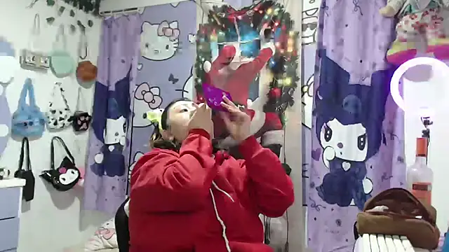 lussyevans24 online show from January 10, 6:20 am