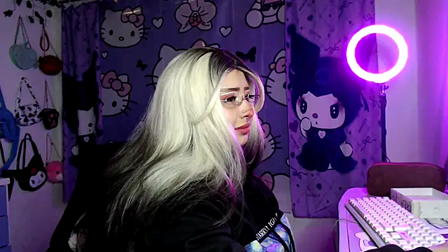 lussyevans24 online show from March 14, 3:34 am