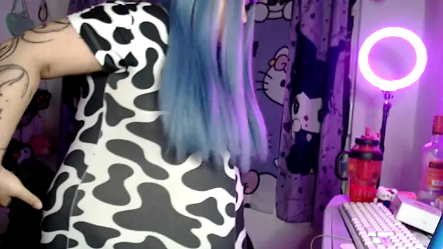 lussyevans24 online show from May 10, 2:48 am