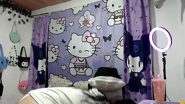 lussyevans24 online show from November 15, 3:54 am