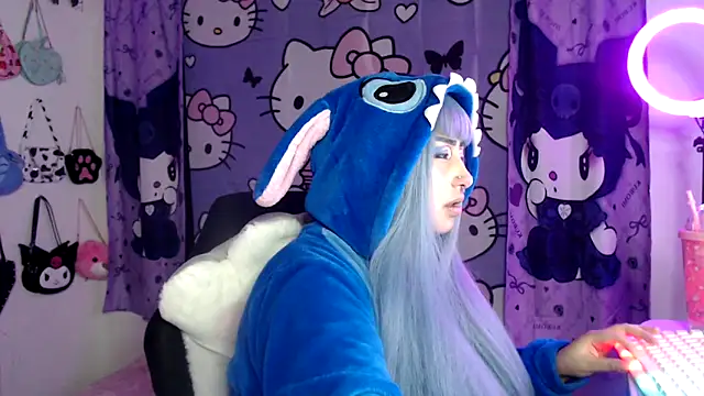 lussyevans24 online show from September 11, 6:02 am