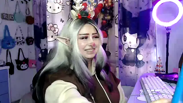 lussyevans24 online show from December 16, 3:38 pm