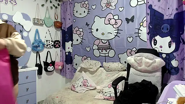 lussyevans24 online show from December 1, 4:35 am