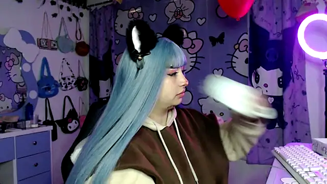 lussyevans24 online show from February 23, 4:14 am