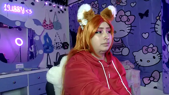 lussyevans24 online show from October 1, 3:44 am