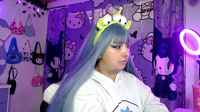 lussyevans24 online show from October 22, 5:18 am