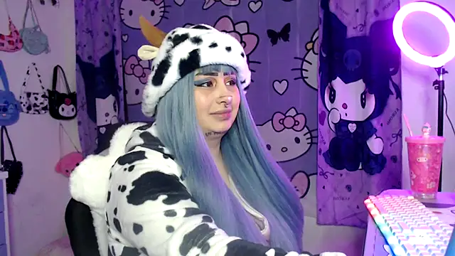 lussyevans24 online show from October 8, 5:53 am