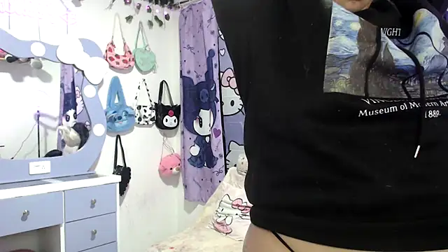 lussyevans24 online show from October 20, 6:15 am