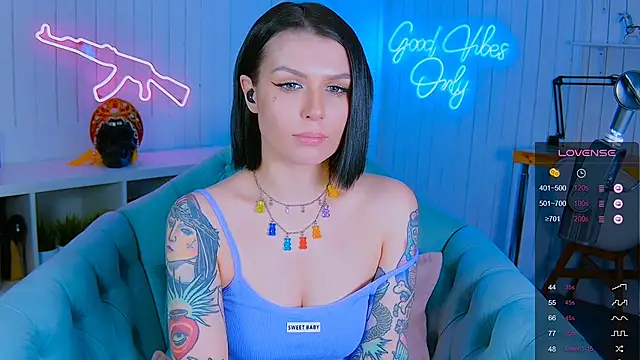 My toys pink online show from January 31, 6:02 am