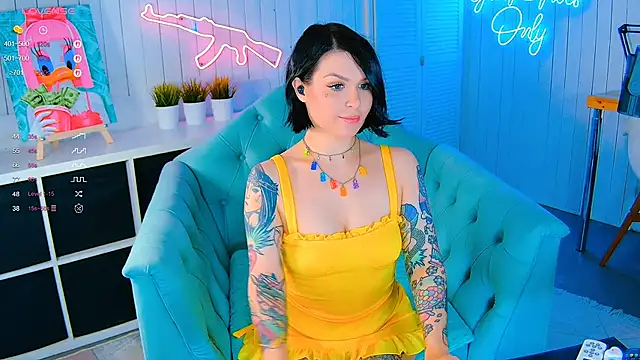 My toys pink online show from February 5, 6:20 am