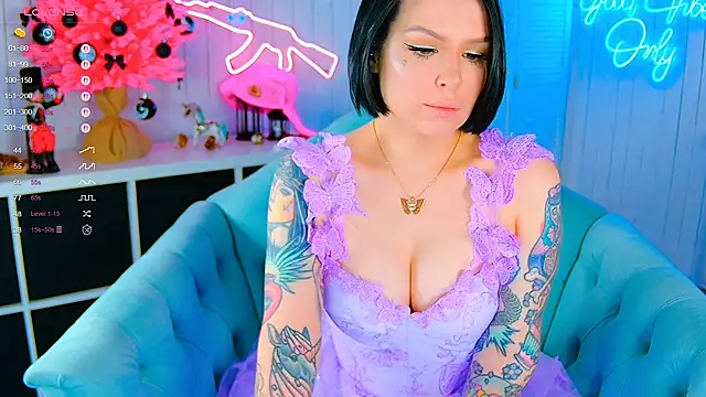 My toys pink online show from December 19, 4:16 am