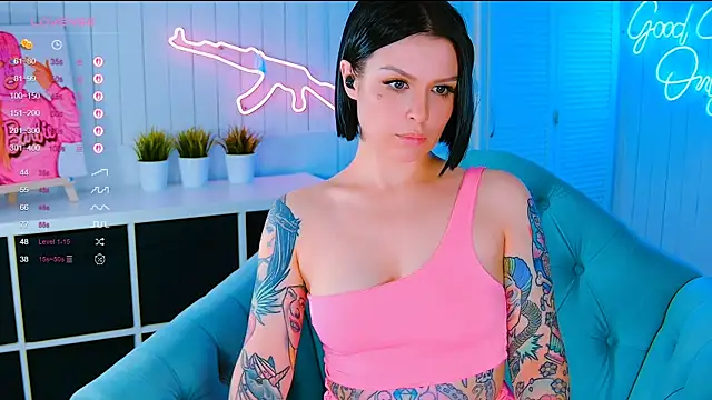 My toys pink online show from October 19, 2:58 am