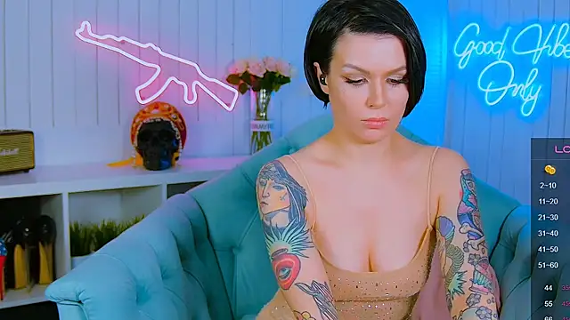 My toys pink online show from March 8, 9:17 am