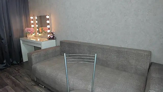 Snapshot of angelica_marquise chatting on February 21, 5:20 pm angelica marquise online show from February 21, 5:20 pm