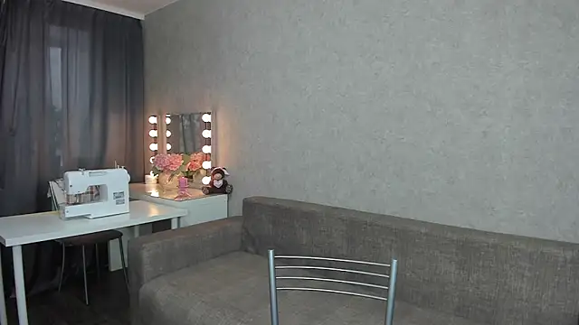 Snapshot of angelica_marquise chatting on February 11, 8:26 am angelica marquise online show from February 11, 8:26 am