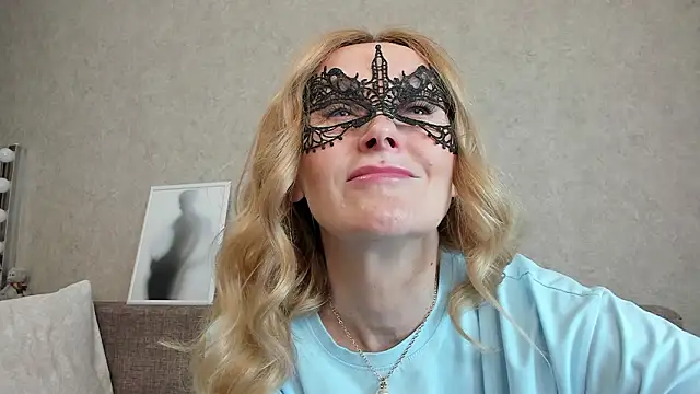 angelica marquise online show from March 23, 11:10 am