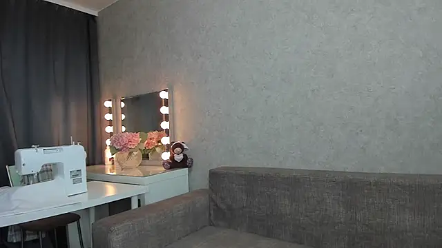 Snapshot of angelica_marquise chatting on February 10, 12:50 pm angelica marquise online show from February 10, 12:50 pm