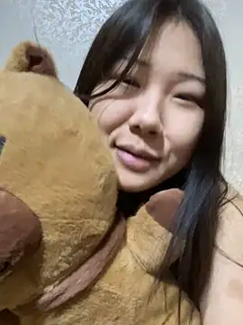 Kim SLO online show from December 26, 9:15 pm