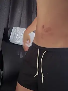 Snapshot of cybercosmiiic chatting on October 17, 6:53 pm cybercosmiiic online show from October 17, 6:53 pm