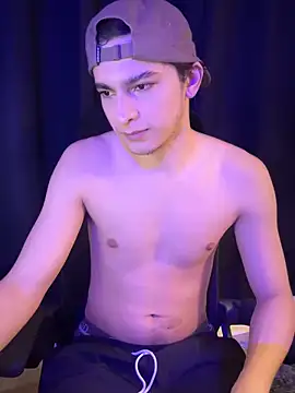 cybercosmiiic online show from February 2, 9:25 pm