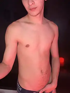 Snapshot of cybercosmiiic chatting on March 18, 11:20 pm cybercosmiiic online show from March 18, 11:20 pm