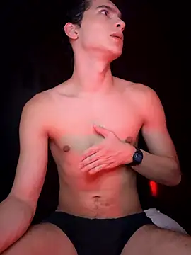 Snapshot of cybercosmiiic chatting on March 12, 12:31 am cybercosmiiic online show from March 12, 12:31 am