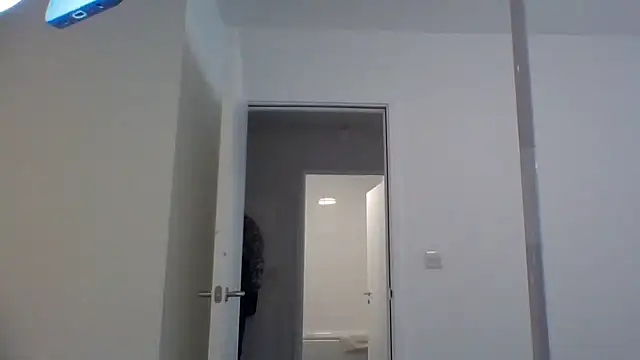 Cinderella Jewels  online show from October 24, 1:21 pm