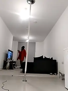 Cinderella Jewels  online show from March 11, 9:20 pm