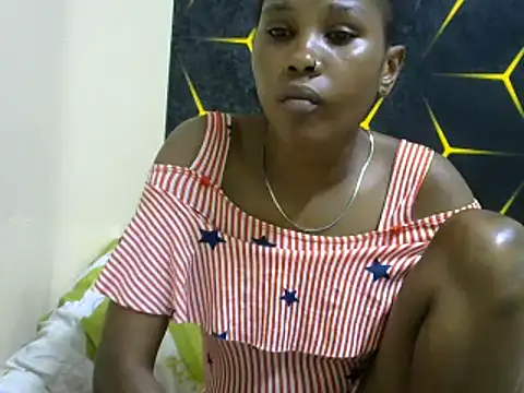 miss lyne001 online show from March 18, 7:44 pm