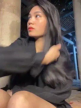 Snapshot of Baby-sexygirl01 chatting on December 15, 2:12 pm Baby-sexygirl01 online show from December 15, 2:12 pm