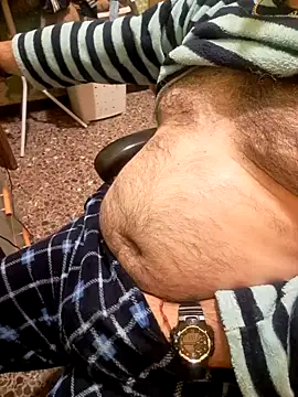 Snapshot of Escondido52 chatting on December 13, 8:58 pm Escondido52 online show from December 13, 8:58 pm