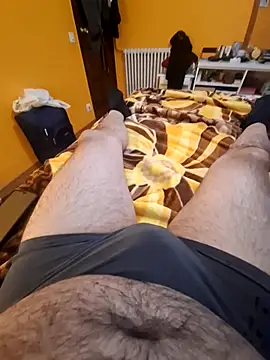 Escondido52 online show from April 8, 7:59 pm