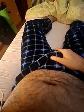 Snapshot of Escondido52 chatting on January 6, 10:47 pm Escondido52 online show from January 6, 10:47 pm