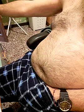 Snapshot of Escondido52 chatting on February 11, 9:09 am Escondido52 online show from February 11, 9:09 am