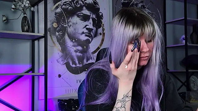 LexiWenford online show from March 9, 5:55 am