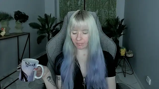 LexiWenford online show from November 13, 3:10 am