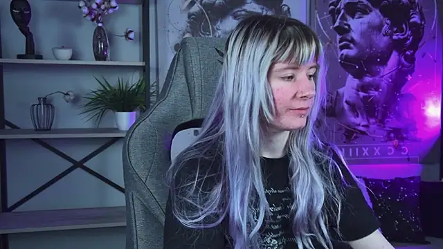 LexiWenford online show from March 19, 2:55 am