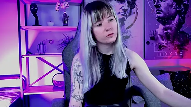 LexiWenford online show from April 6, 3:02 am