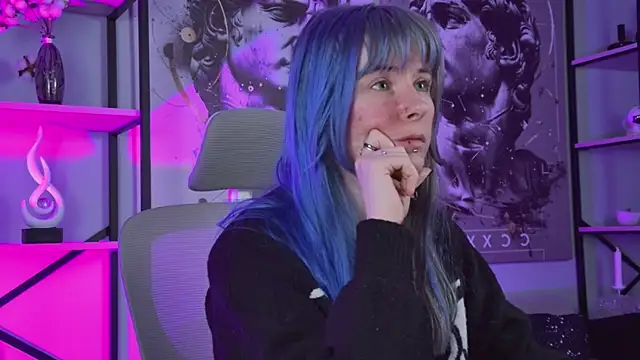 LexiWenford online show from April 29, 2:49 am