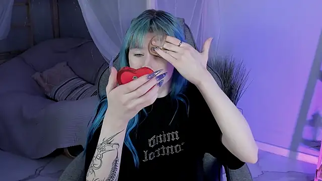 LexiWenford online show from October 21, 2:44 am