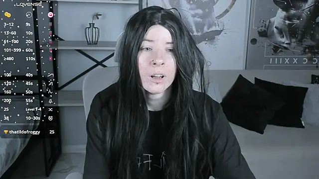 LexiWenford online show from November 17, 3:21 am