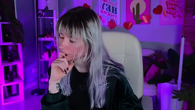 LexiWenford online show from March 30, 2:46 am