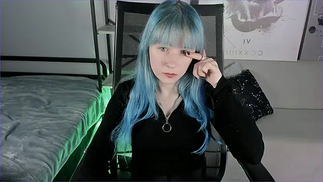 Snapshot of LexiWenford chatting on September 9, 2:43 am LexiWenford online show from September 9, 2:43 am