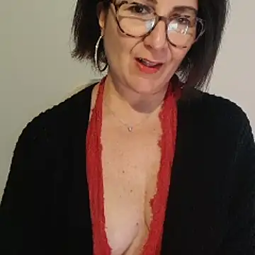 Viola8p online show from November 26, 2:06 pm