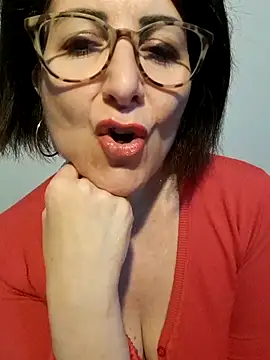 Viola8p online show from October 28, 3:33 pm