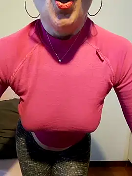 Viola8p online show from March 15, 3:19 pm