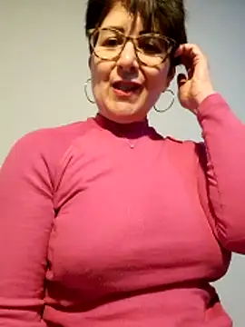 Viola8p online show from March 11, 3:28 pm