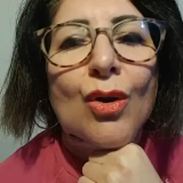 Viola8p online show from November 28, 3:23 pm