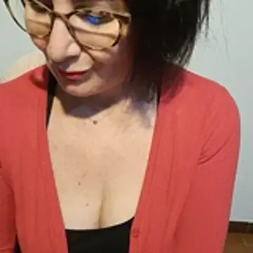 Viola8p online show from November 10, 4:12 pm