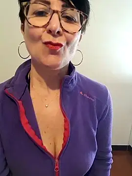 Viola8p online show from March 19, 2:06 pm